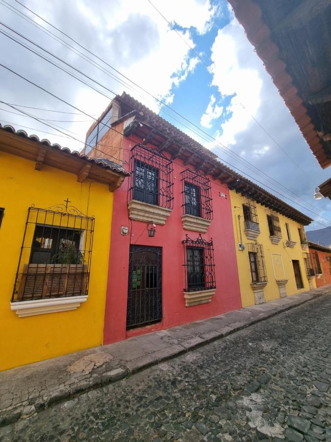 Casa Capirucho Hotel Antigua Exterior photo