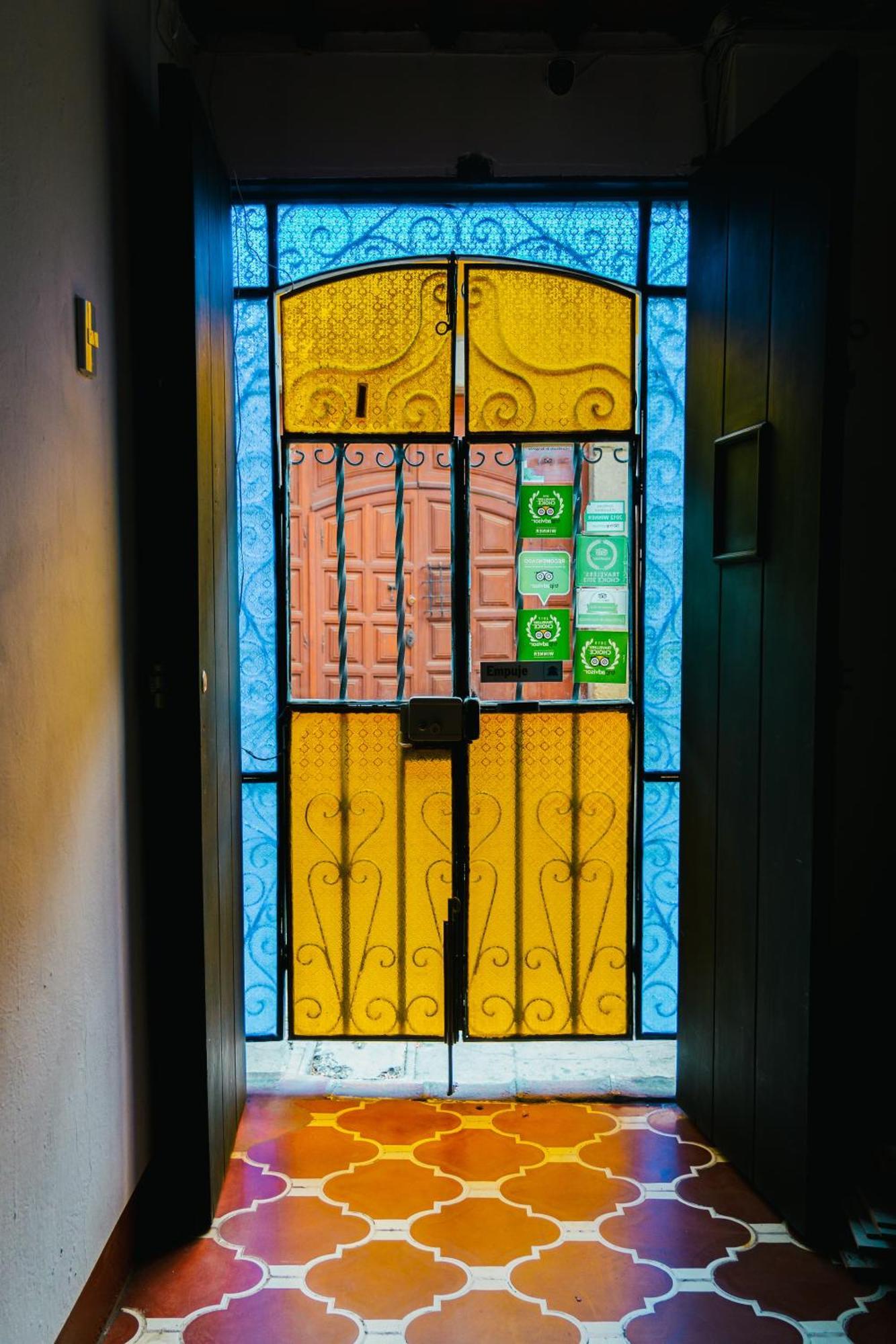 Casa Capirucho Hotel Antigua Exterior photo